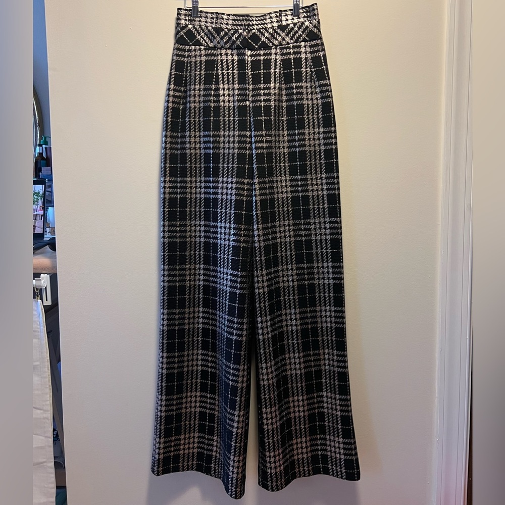 Black and Silver pleated trouser pant with checker woven fabric